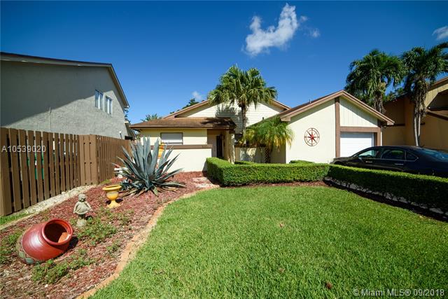 Casa en venta en 5310 Sw 153rd Pl S , Kendall, FL 33185