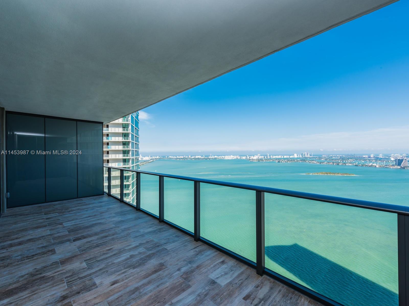 Apartamento en venta en 650 NE 32nd St 4504, Miami, FL 33137